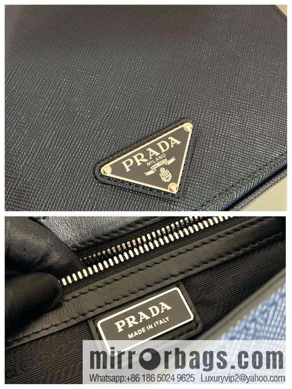 PRADA 🎉 new 🎉 2VD065 shoulder bag new color