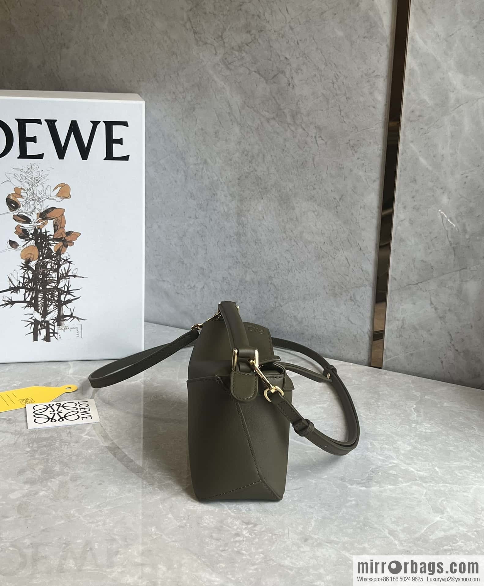 LOEWE new practice mini shoulder strap adjustable puzzle geometric pack 0680 khaki green 18CM
