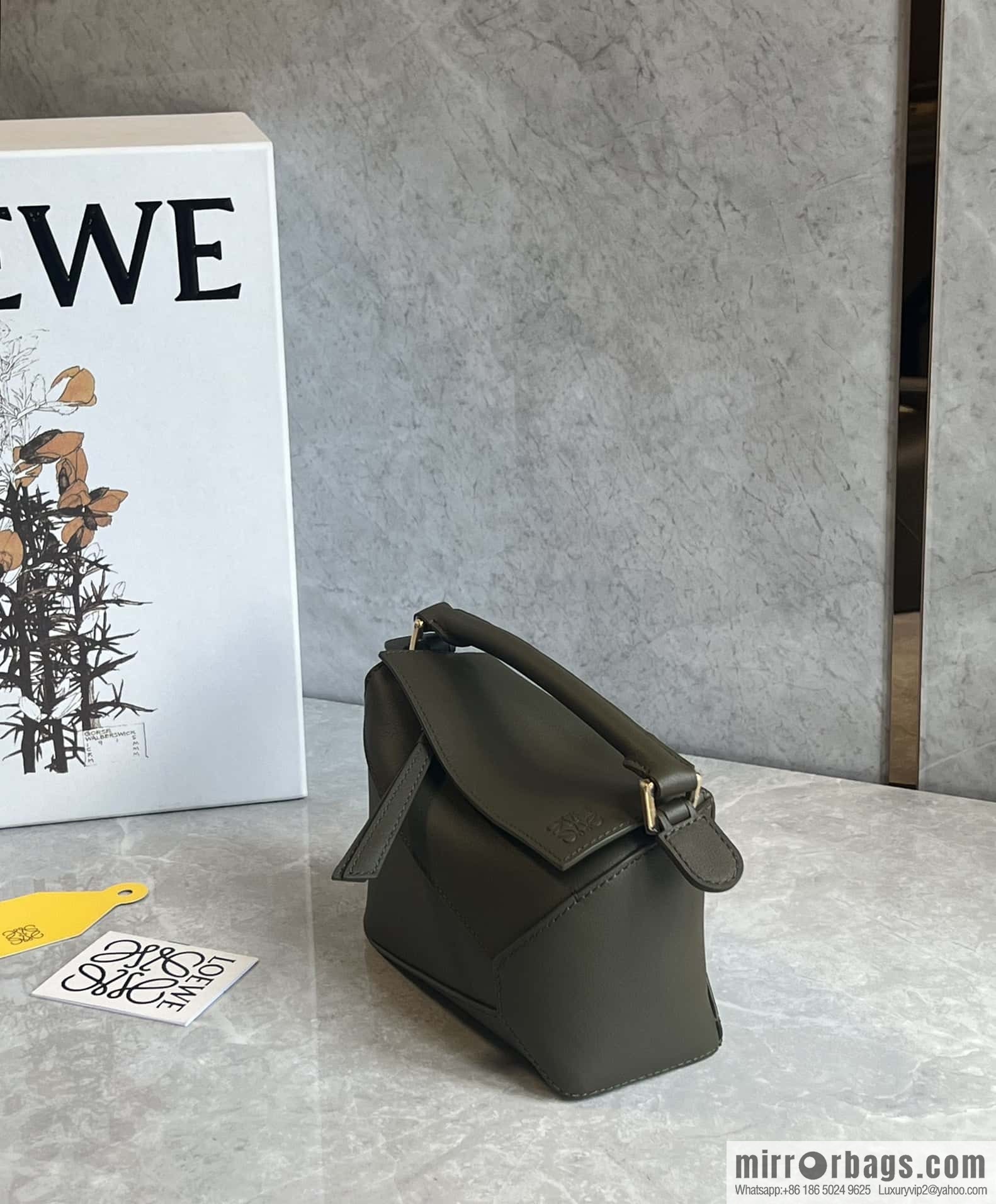 LOEWE new practice mini shoulder strap adjustable puzzle geometric pack 0680 khaki green 18CM