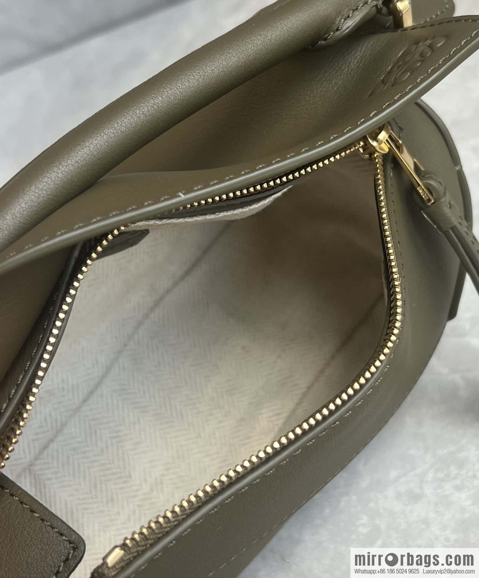 LOEWE new practice mini shoulder strap adjustable puzzle geometric pack 0680 khaki green 18CM