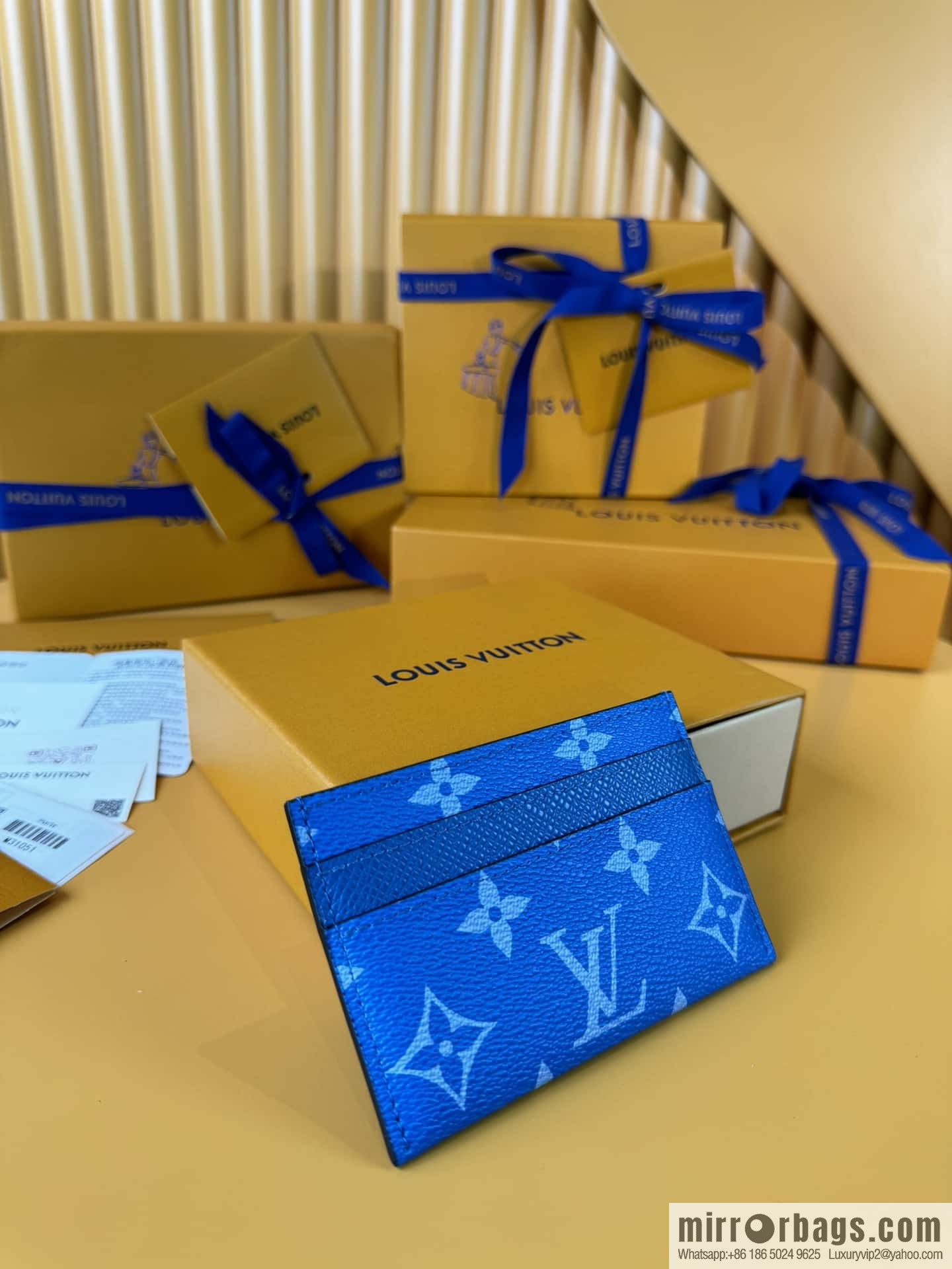 LV DOUBLE M31051 Premium
