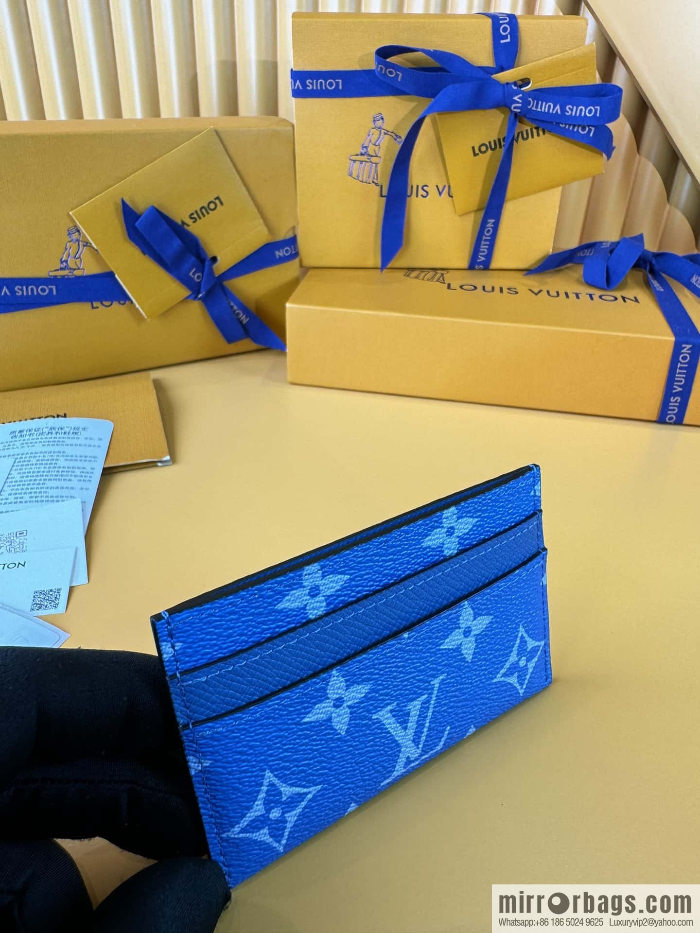LV DOUBLE M31051 Premium
