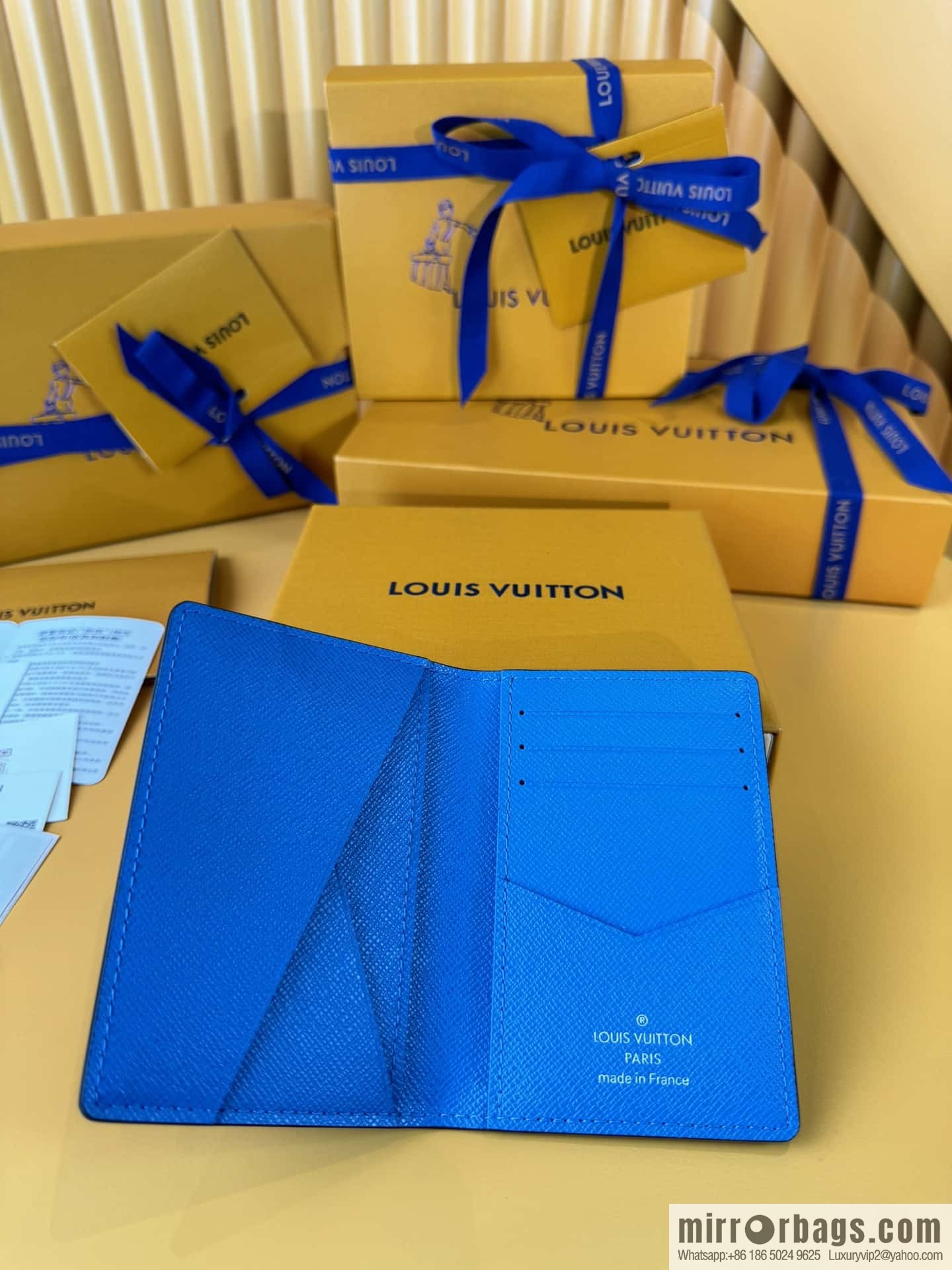 LV Pocket Wallet M83095 Premium