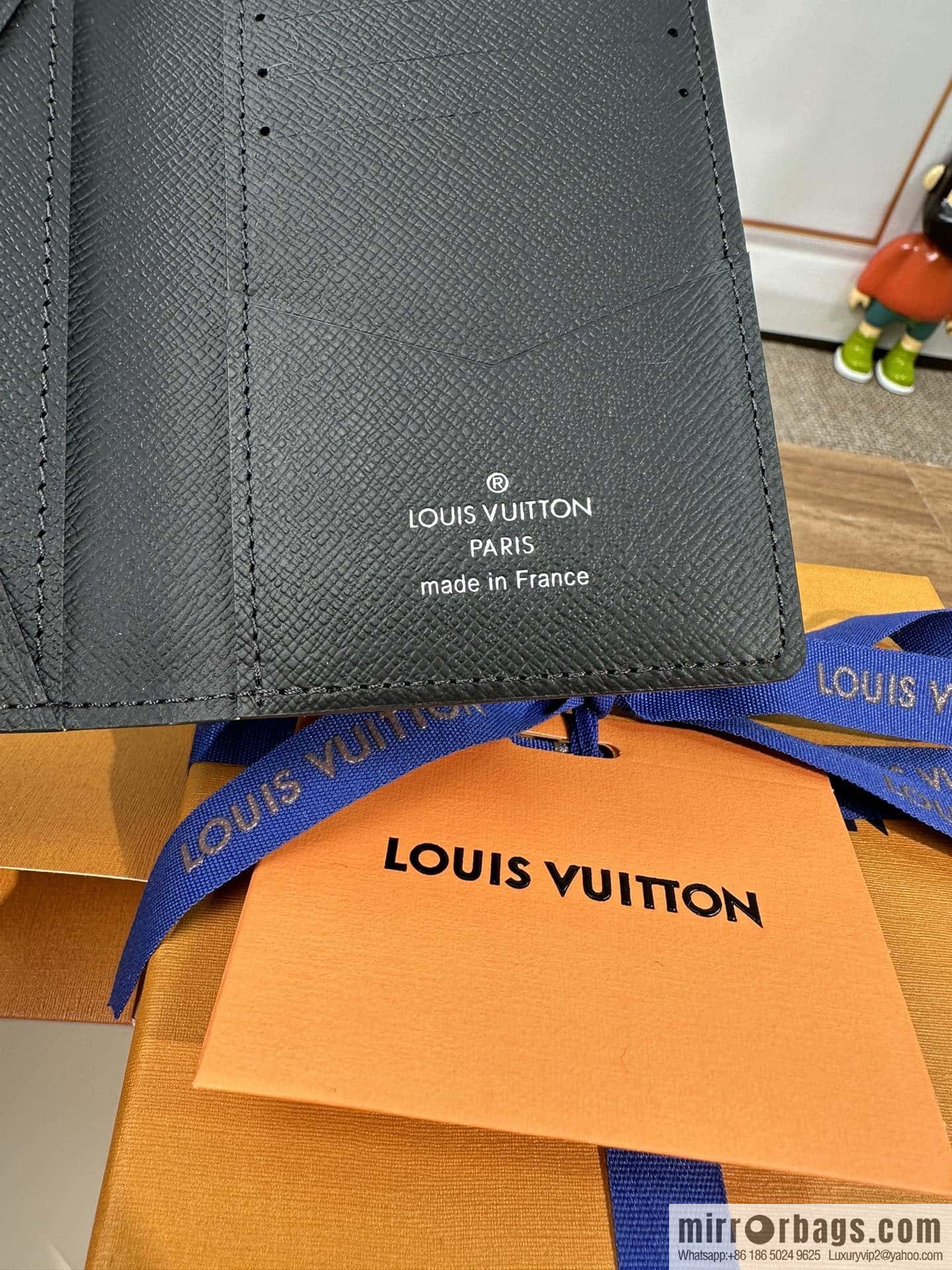 LV Pocket Wallet N63143 Premium