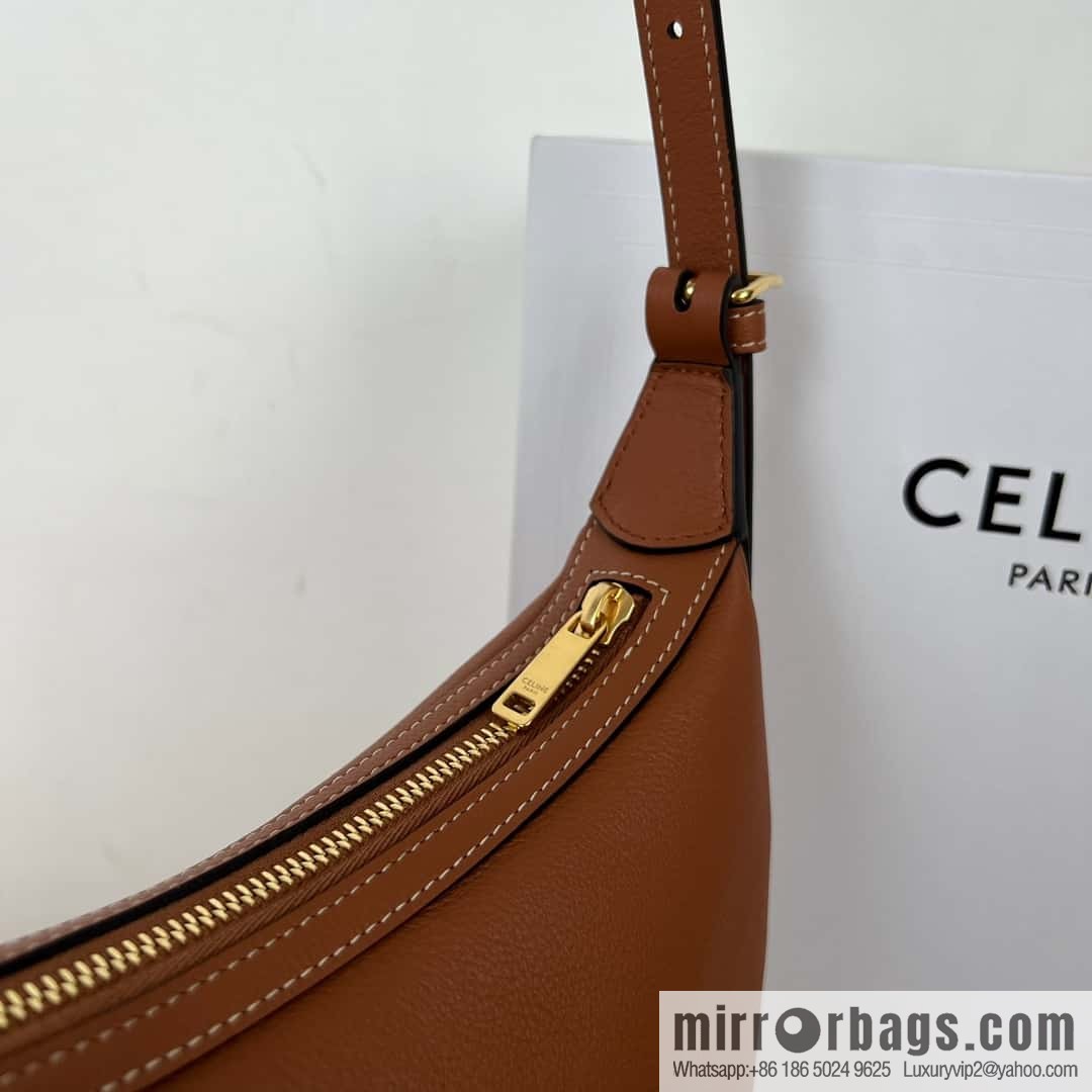CELINE S HELOISE TRIOMPHE soft cow leather (fabric) handbag 117253 brown