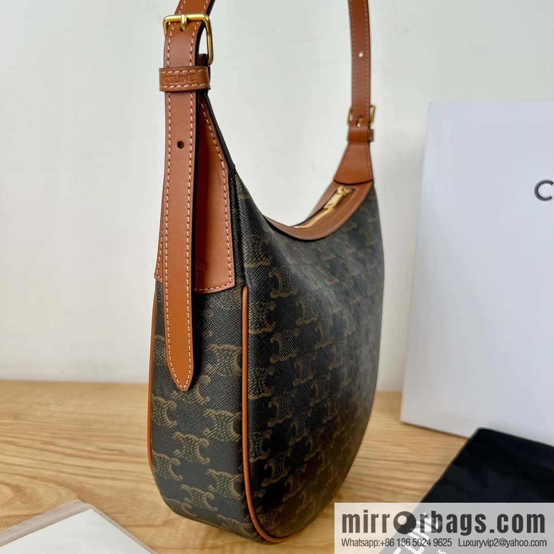 CELINE S HELOISE TRIOMPHE logo printed cow leather (fabric) handbag 117252 monogram