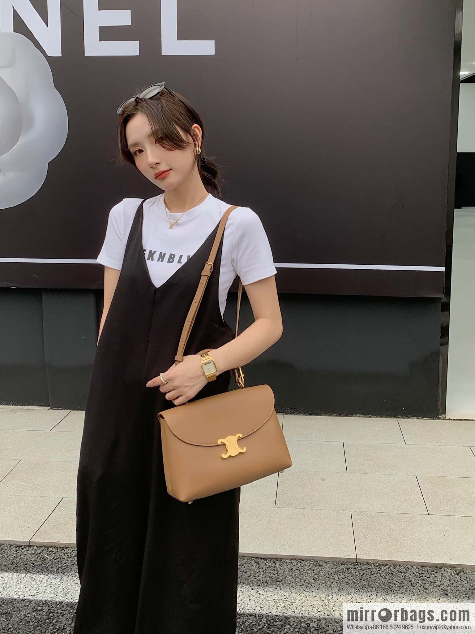 CELINE NINO Medium soft cow leather (fabric) handbag 117523 brown