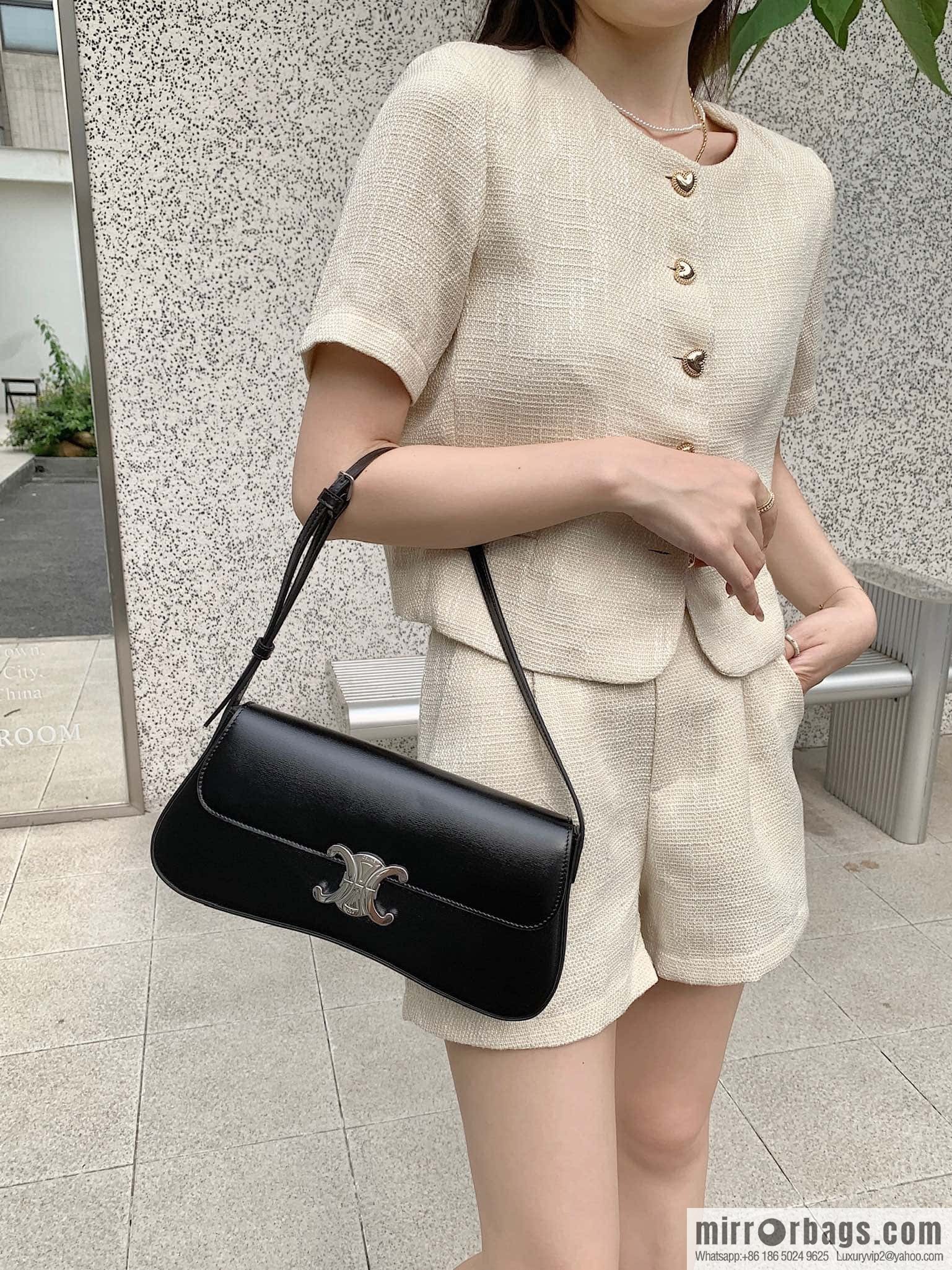 CELINE LOLA medium glossy cow leather (fabric) handbag 115533 black
