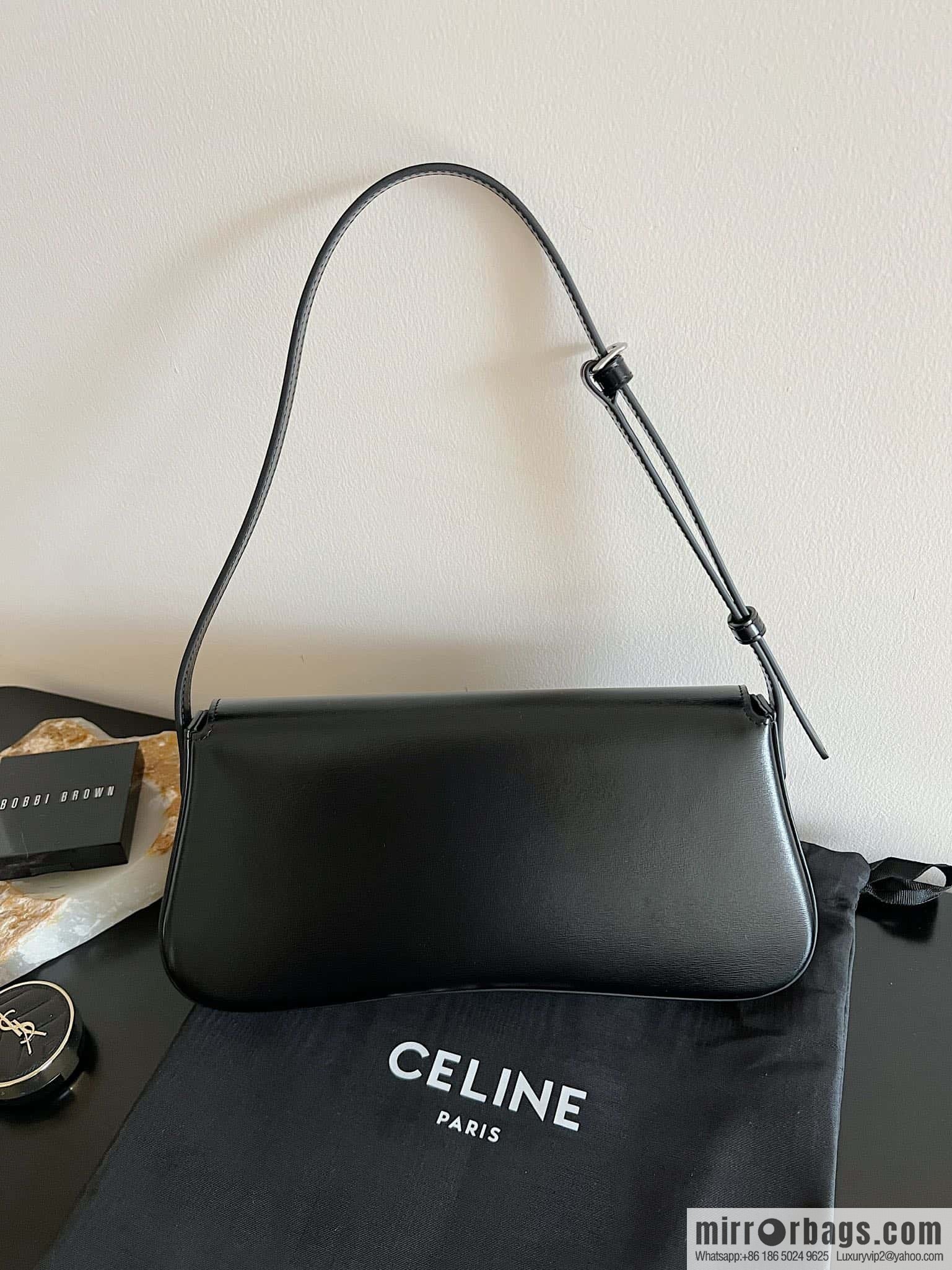 CELINE LOLA medium glossy cow leather (fabric) handbag 115533 black