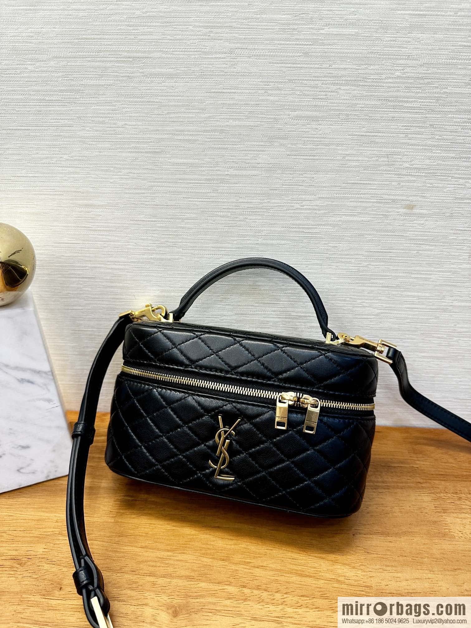 YSL ππππ¬ π©ππ‘ππ§π¬ mini sheepskin clutch bag 766731
