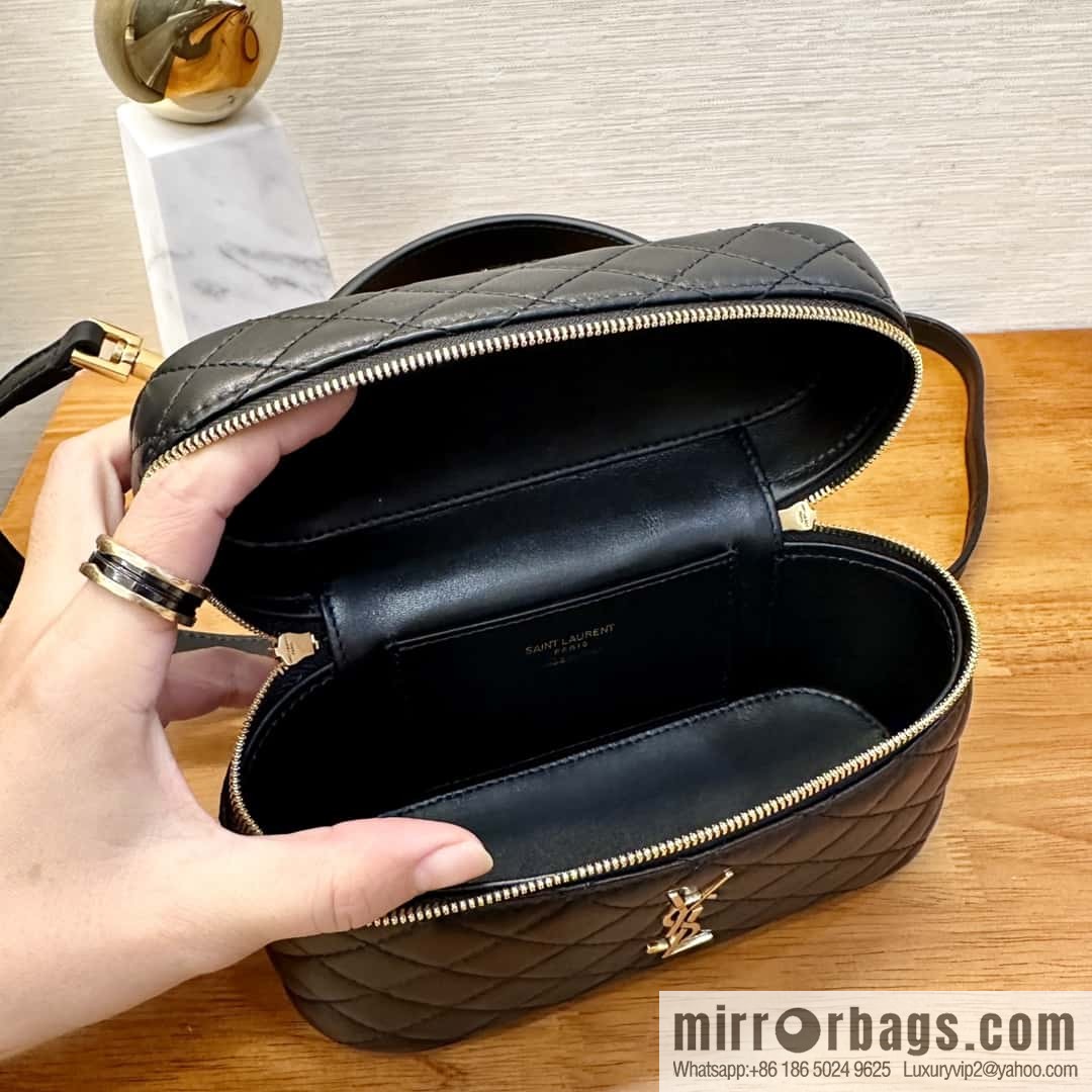 YSL ππππ¬ π©ππ‘ππ§π¬ mini sheepskin clutch bag 766731