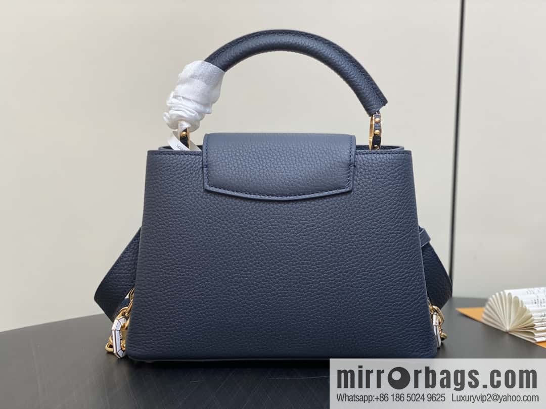 [Boutique‑grade] M25211 (chain strap) M24863 full leather cap that English series Capucines small handbag