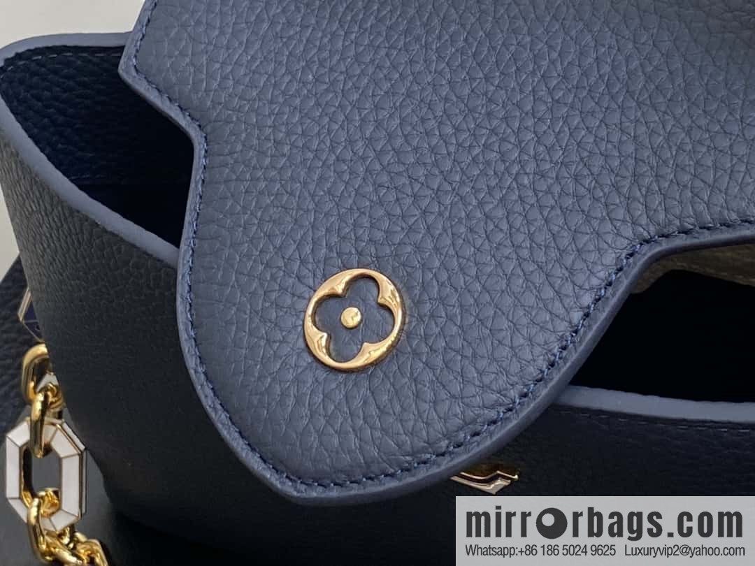 [Boutique‑grade] M25211 (chain strap) M24863 full leather cap that English series Capucines small handbag
