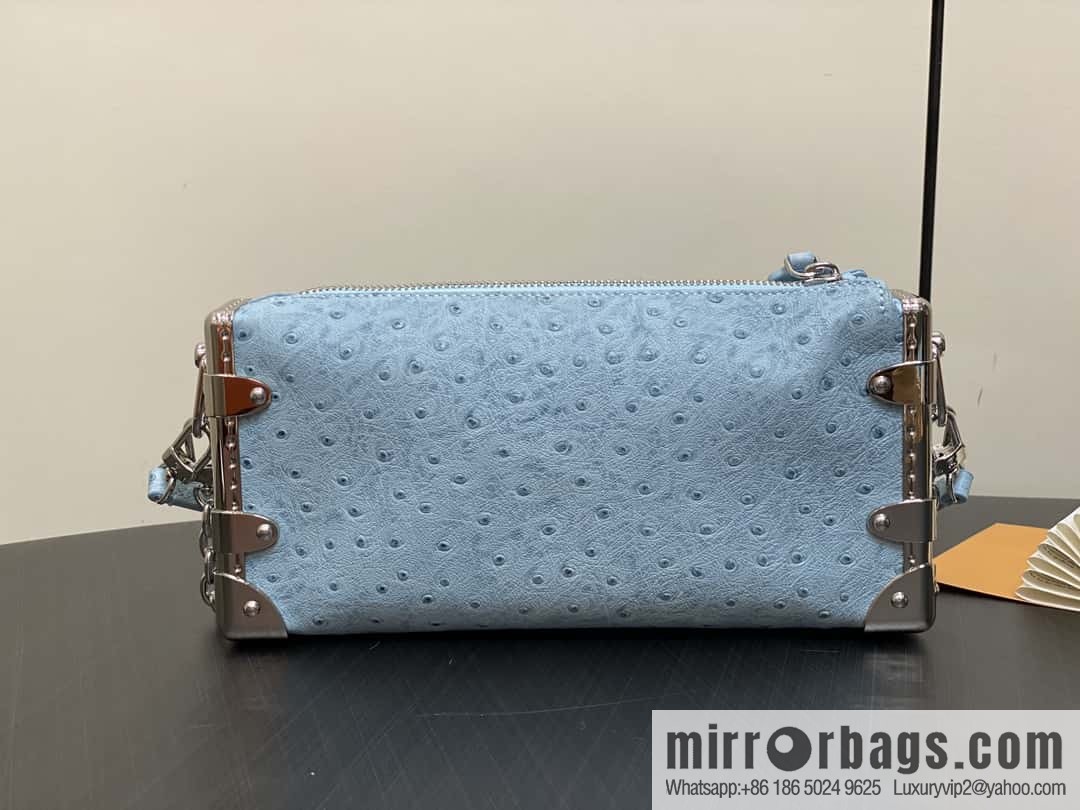 [Boutique‑grade] M25445 sky blue ostrich pattern full leather, soft box series SLIM TRUNK handbag