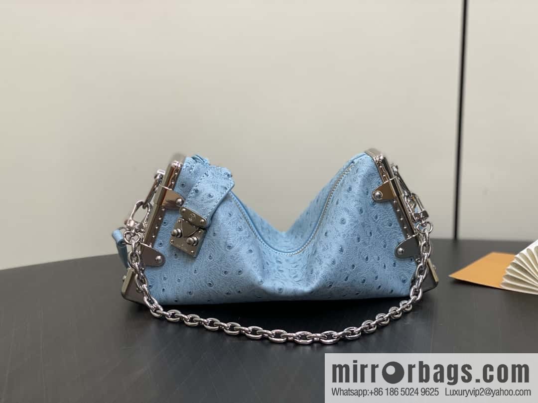 [Boutique‑grade] M25445 sky blue ostrich pattern full leather, soft box series SLIM TRUNK handbag