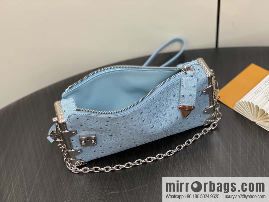 [Boutique‑grade] M25445 sky blue ostrich pattern full leather, soft box series SLIM TRUNK handbag