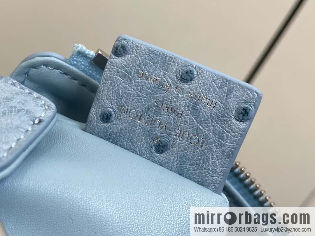 [Boutique‑grade] M25445 sky blue ostrich pattern full leather, soft box series SLIM TRUNK handbag