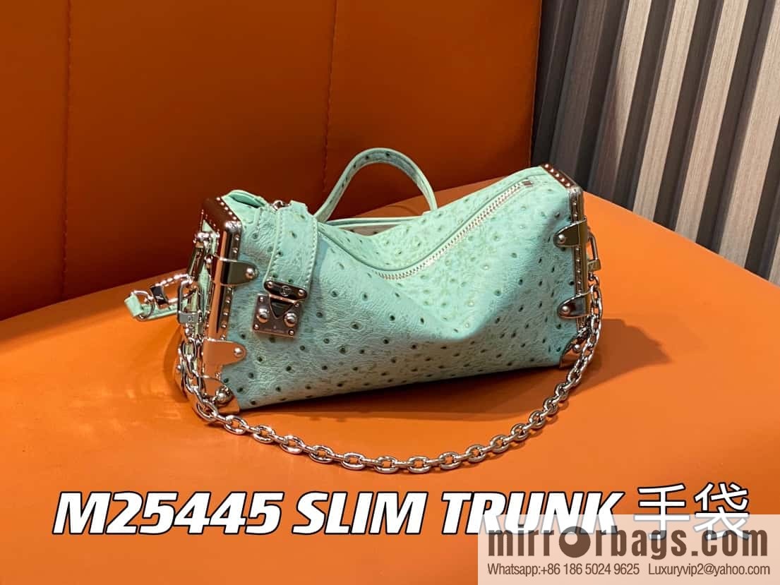 [Boutique‑grade] M25445 light green ostrich pattern full leather, soft box series SLIM TRUNK handbag