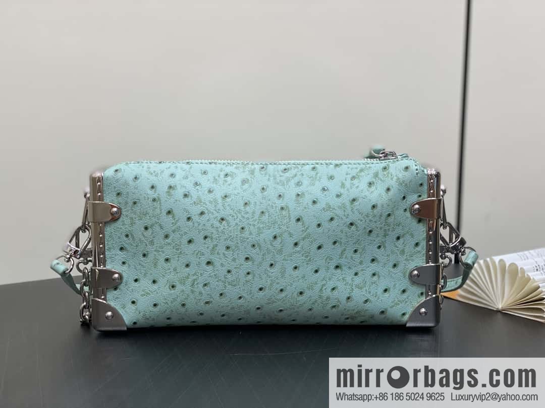 [Boutique‑grade] M25445 light green ostrich pattern full leather, soft box series SLIM TRUNK handbag