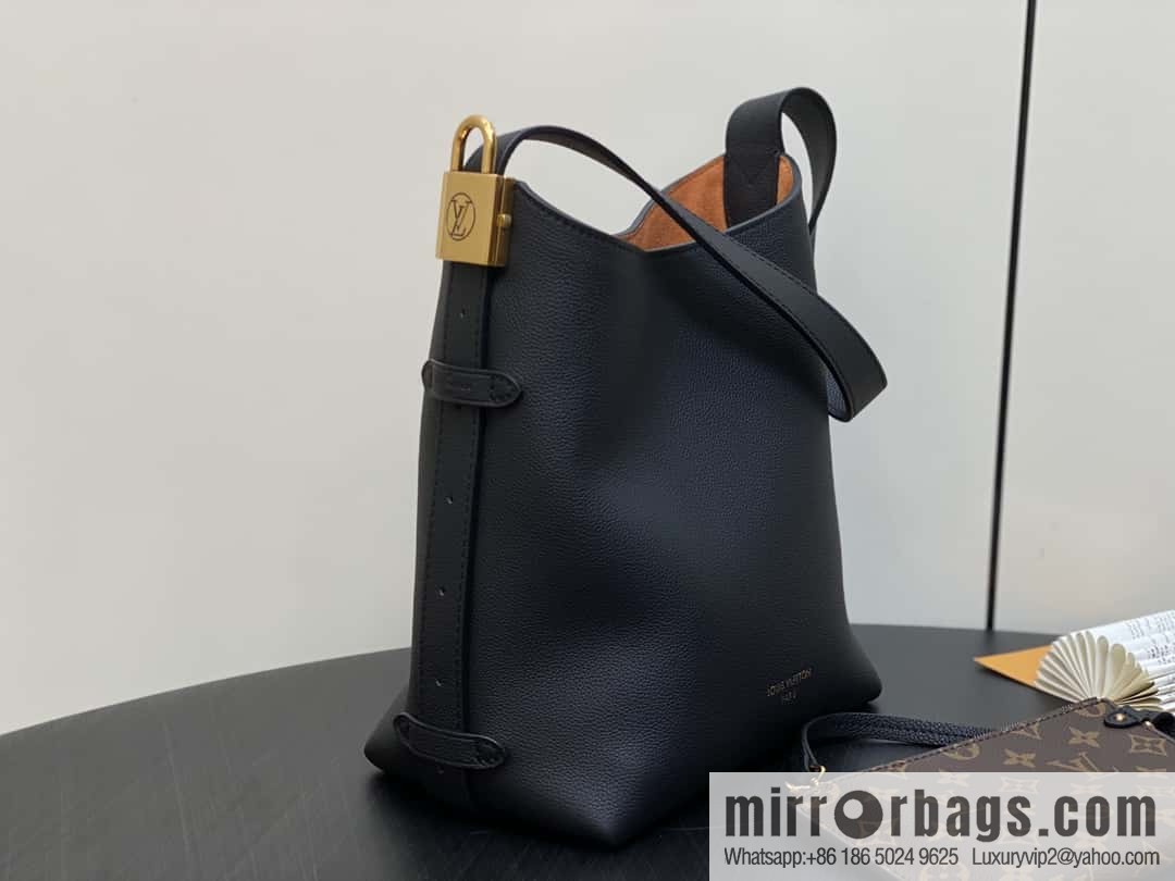 [Boutique‑grade] M25352 black M25353 beige M24354 brown LOW KEY HOBO small handbag