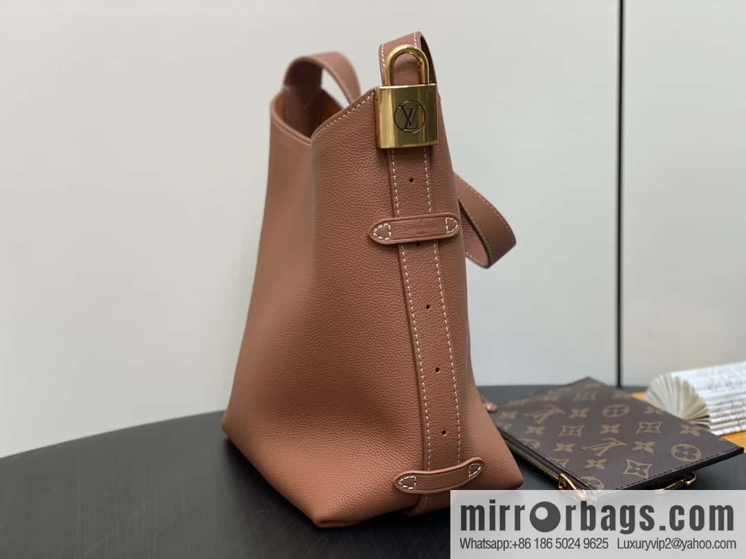 [Boutique‑grade] M25352 black M25353 beige M24354 brown LOW KEY HOBO small handbag