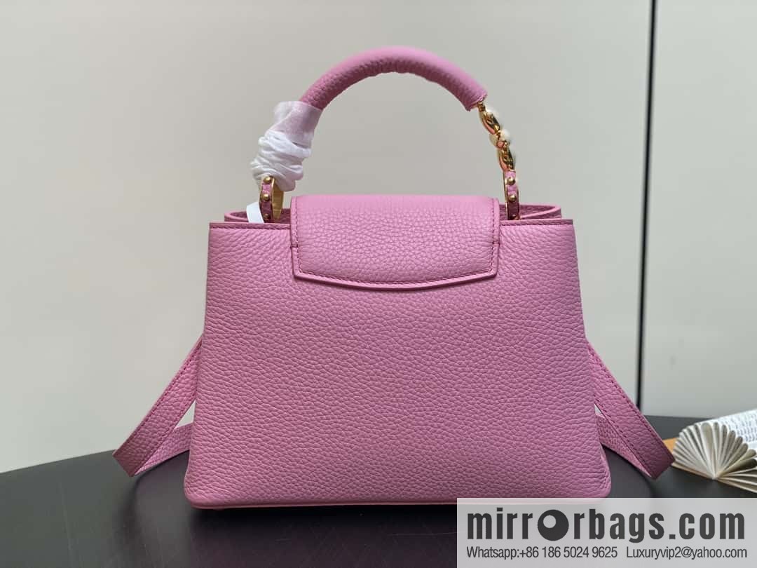 [Boutique‑grade] M23943 pink full leather cap that English series, this Capucines BB handbag