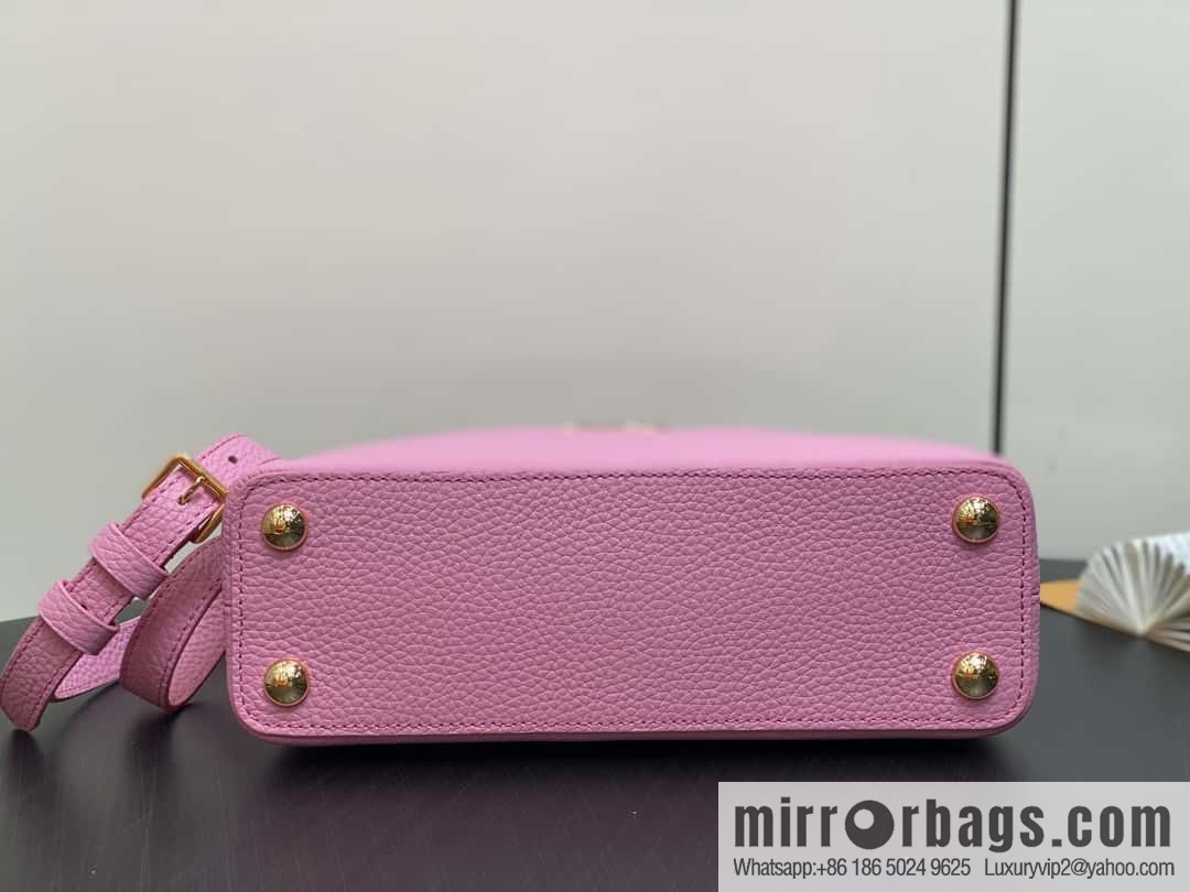 [Boutique‑grade] M23943 pink full leather cap that English series, this Capucines BB handbag