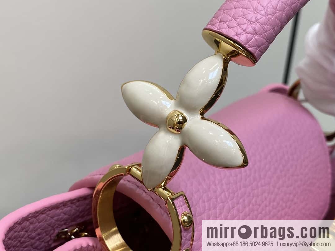 [Boutique‑grade] M23943 pink full leather cap that English series, this Capucines BB handbag