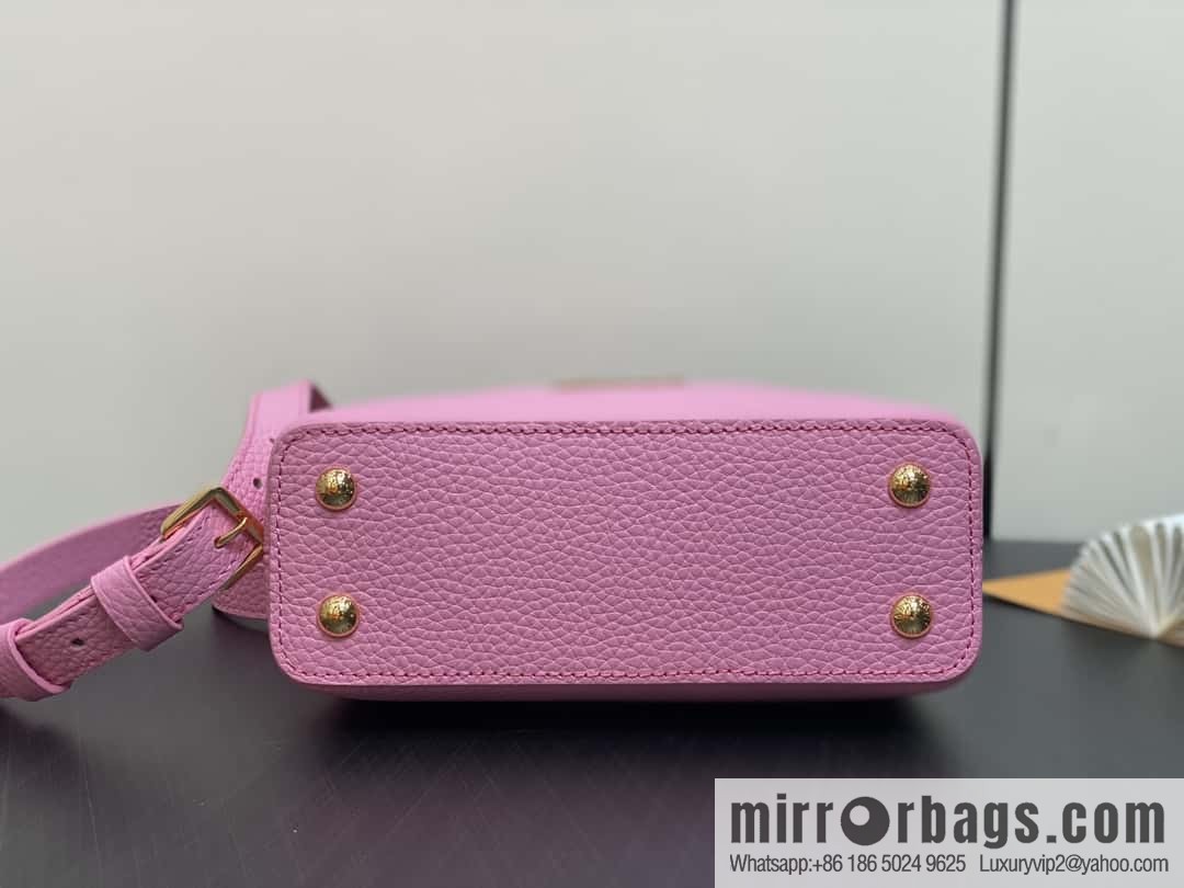 [Boutique‑grade] M23943 pink full leather cap that English series, this Capucines mini handbag