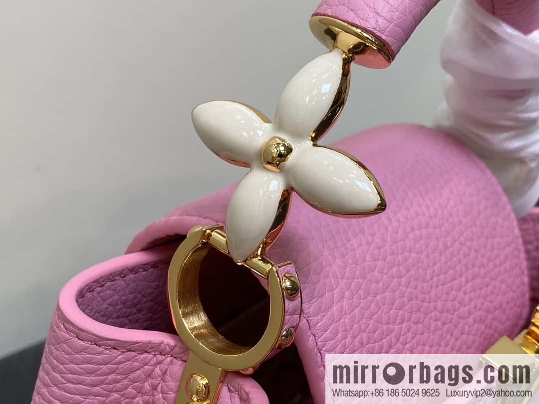 [Boutique‑grade] M23943 pink full leather cap that English series, this Capucines mini handbag