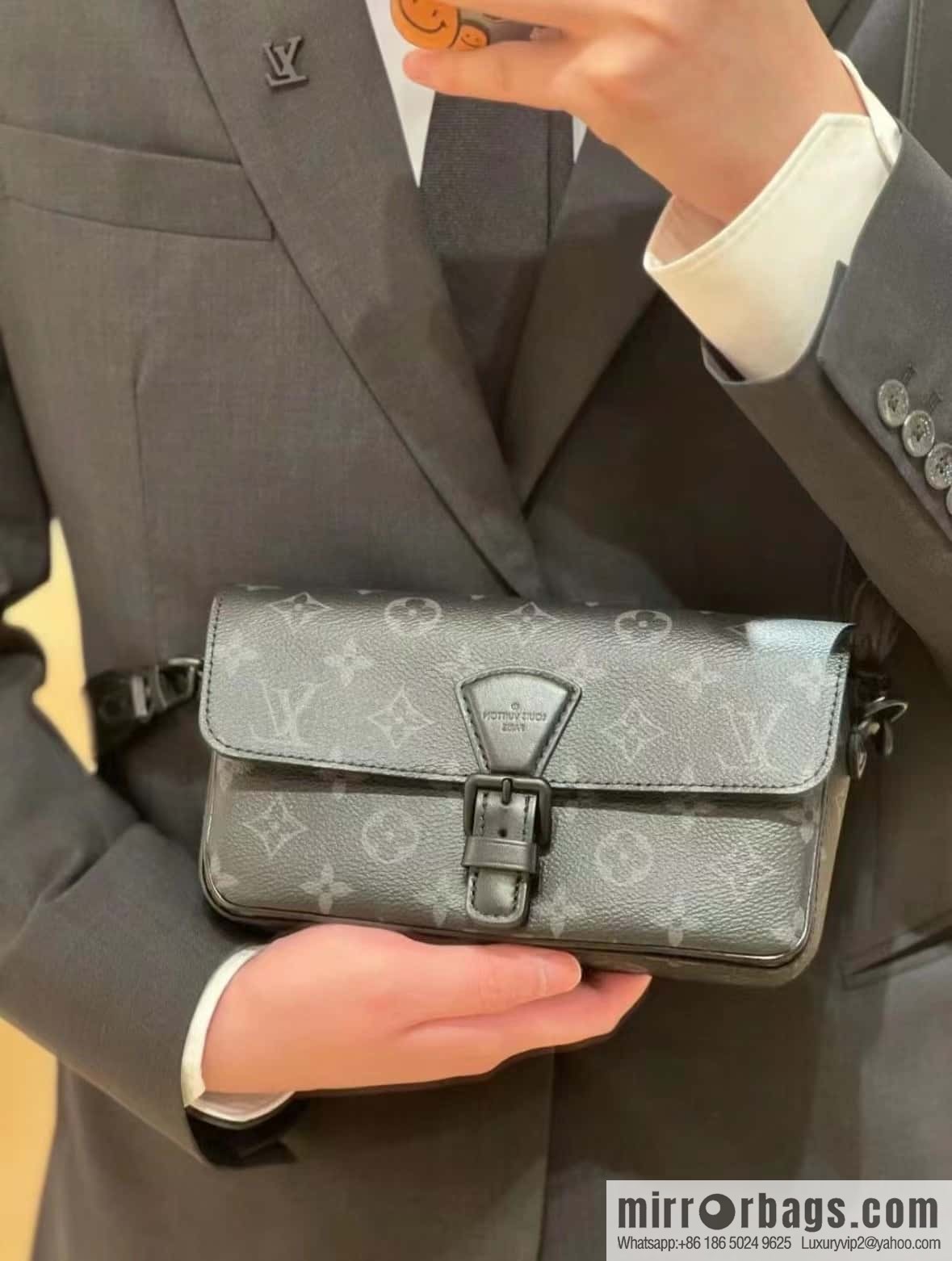 LV M83567 MONTSOURIS mini handbag
