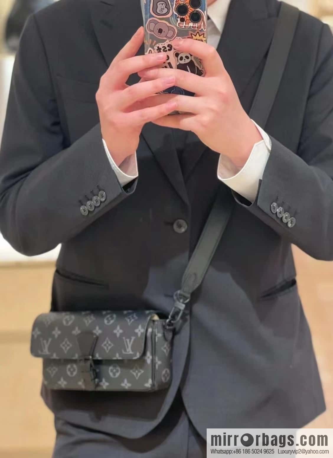 LV M83567 MONTSOURIS mini handbag