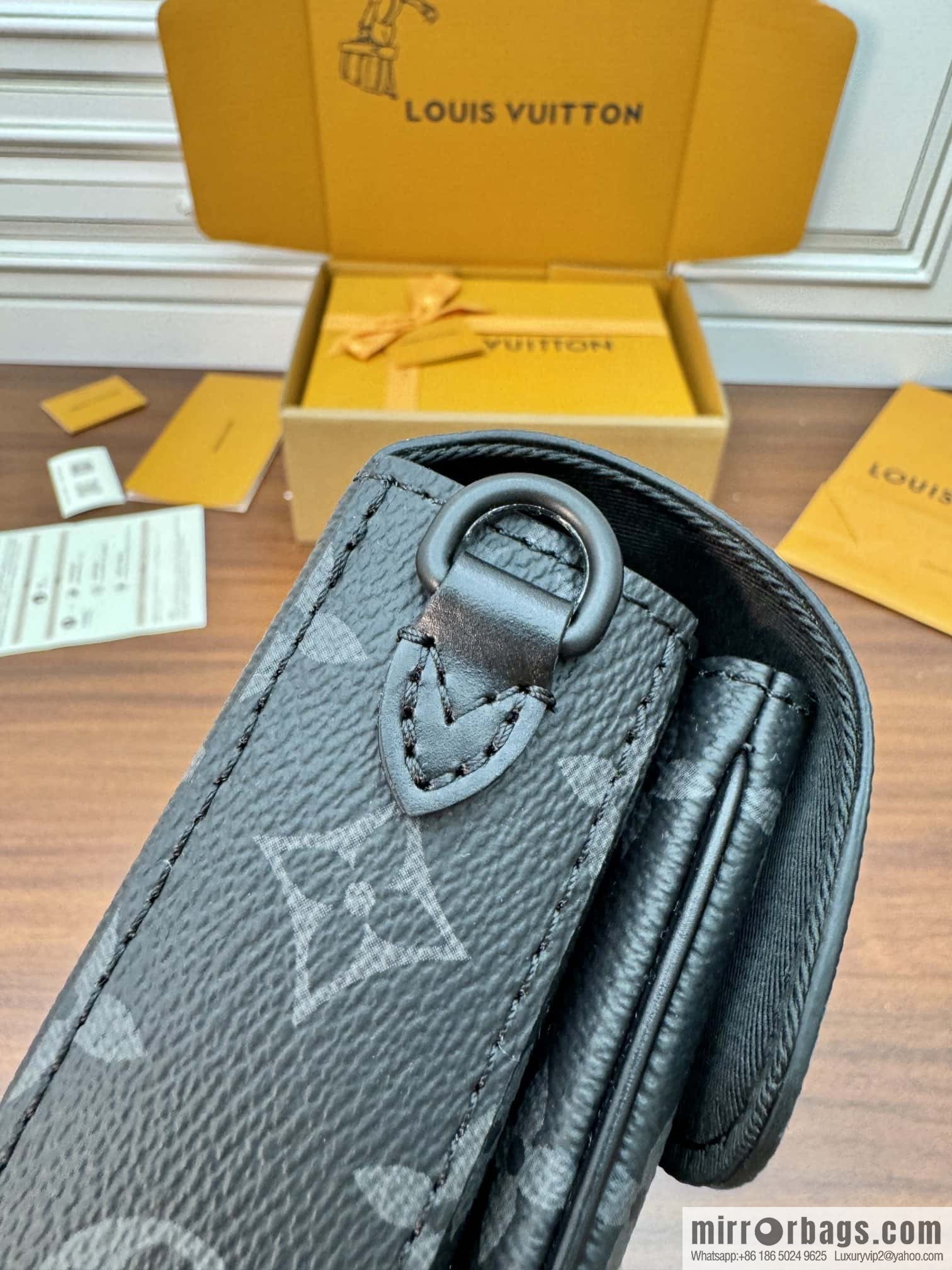 LV M83567 MONTSOURIS mini handbag