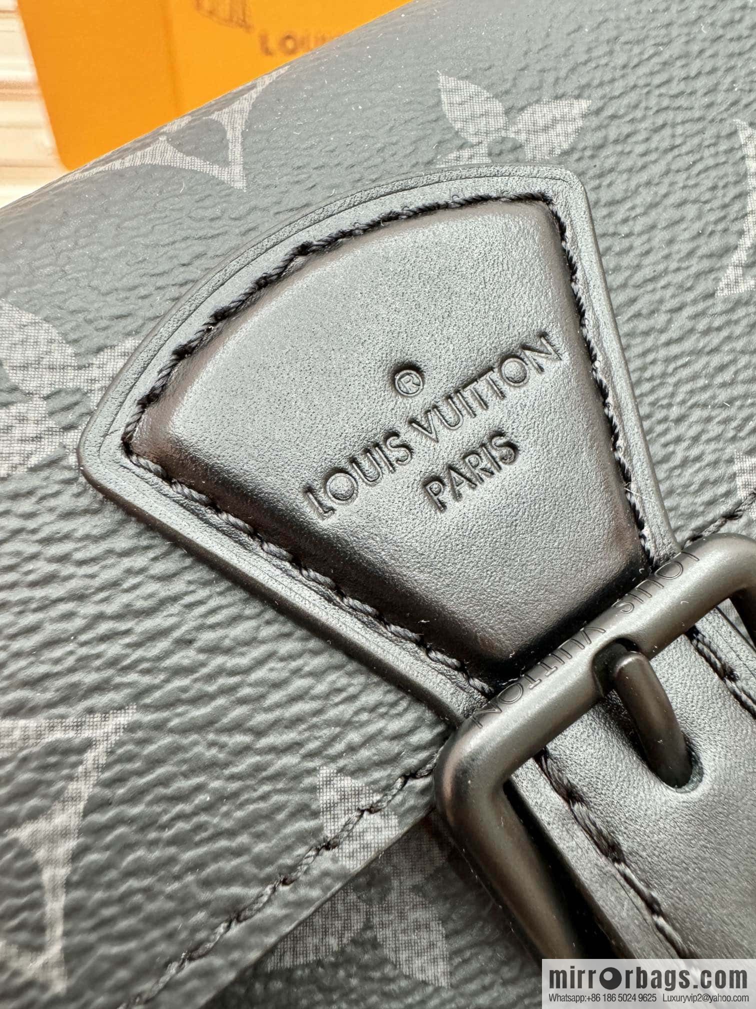 LV M83567 MONTSOURIS mini handbag