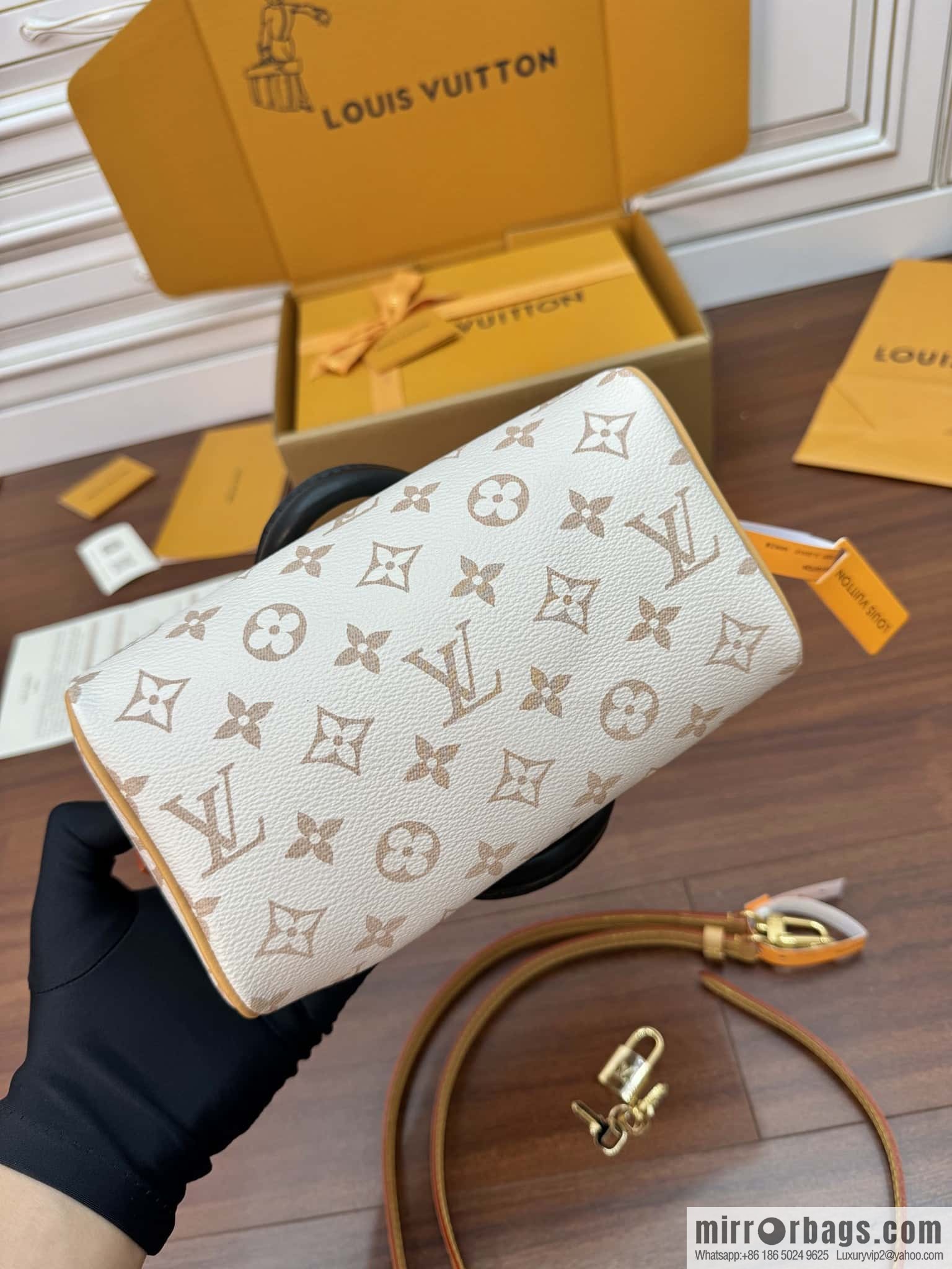 LV M46906 SPEEDY BANDOULIZRE 20 handbag