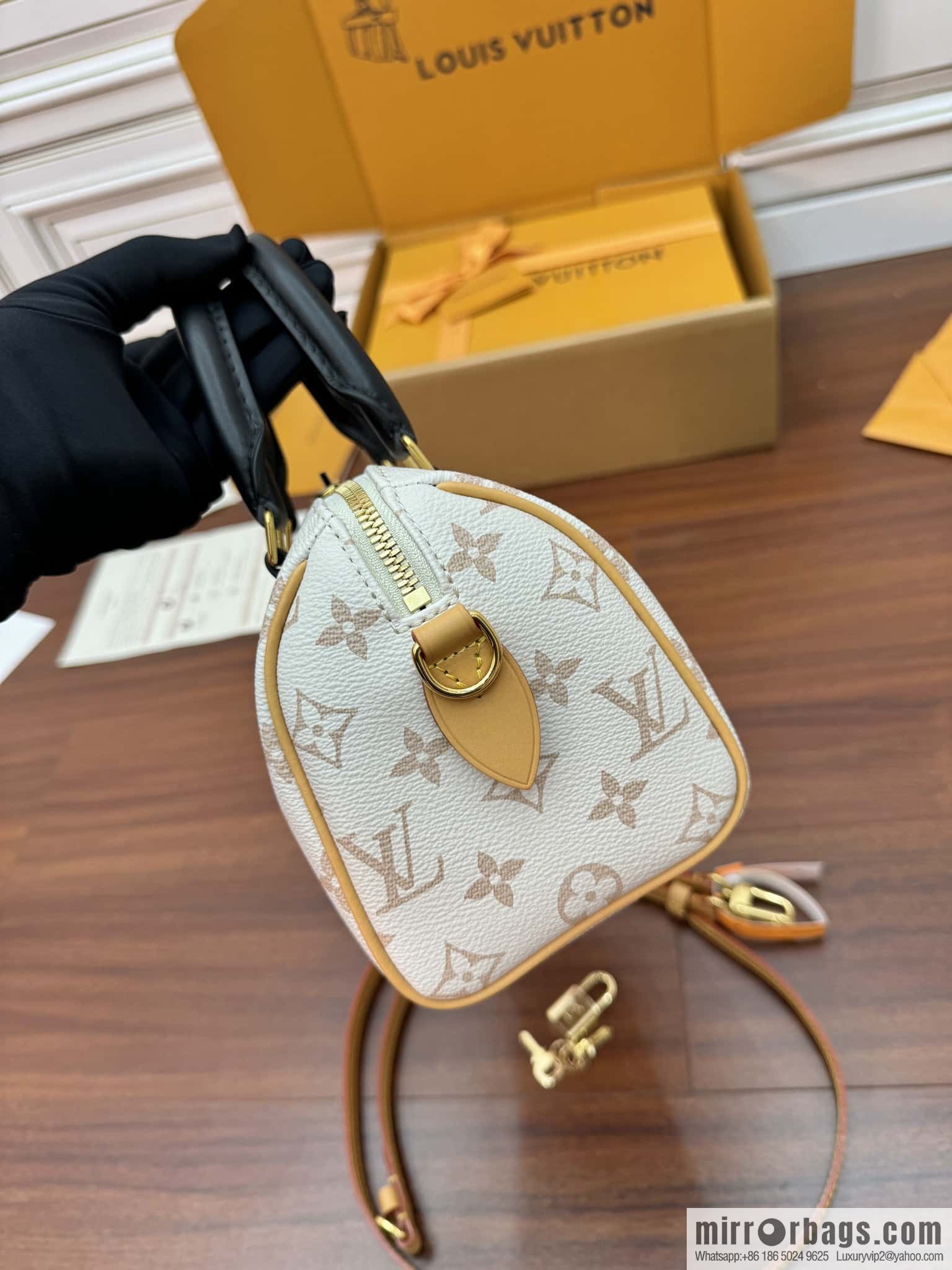 LV M46906 SPEEDY BANDOULIZRE 20 handbag