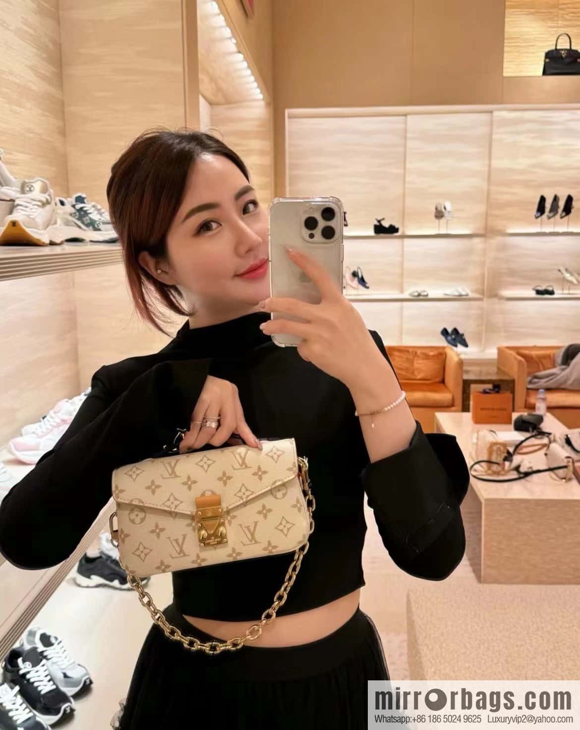 LV M46914 POCHETTE MÉTIS EAST WEST handbag