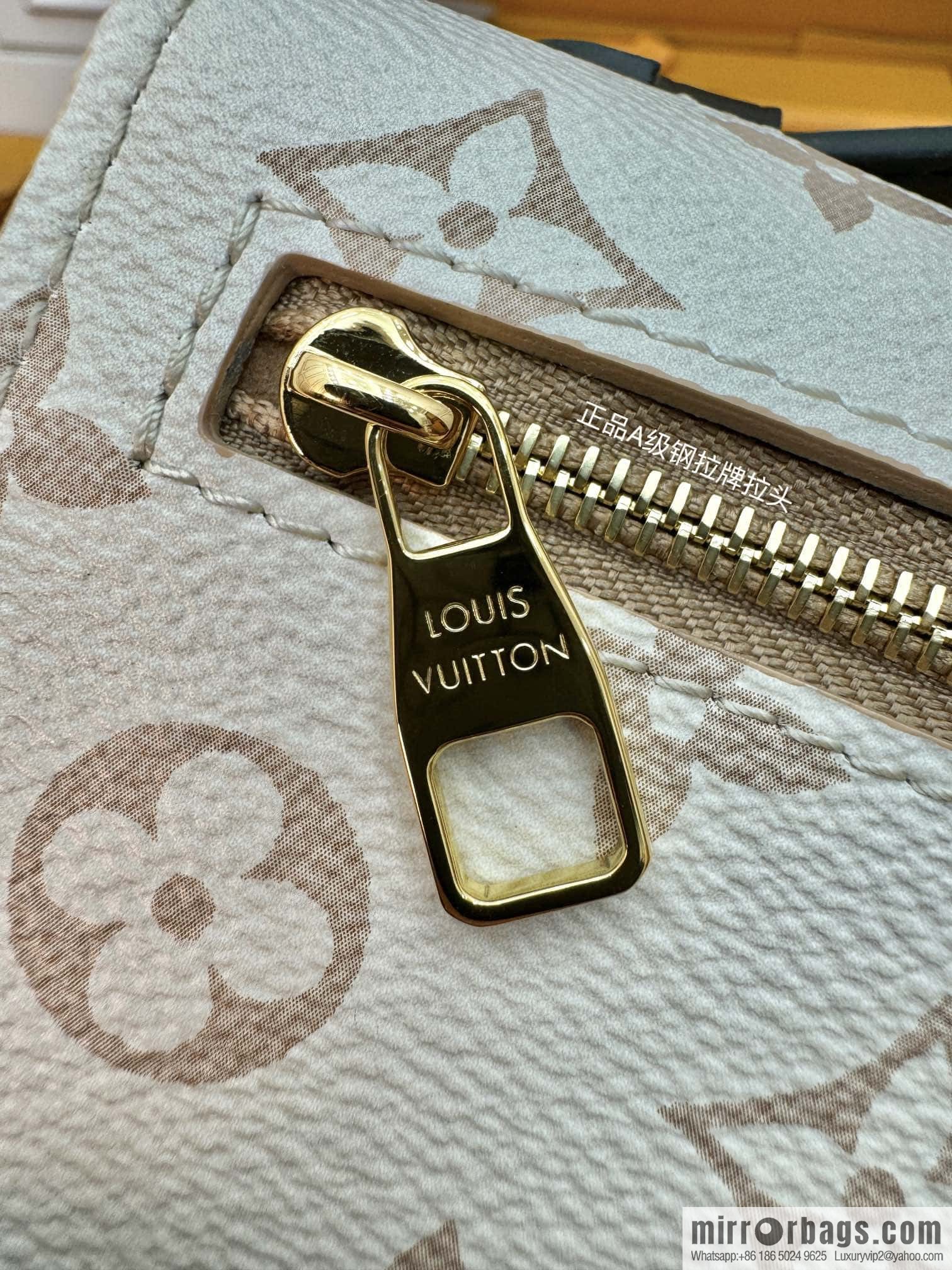 LV M46914 POCHETTE MÉTIS EAST WEST handbag