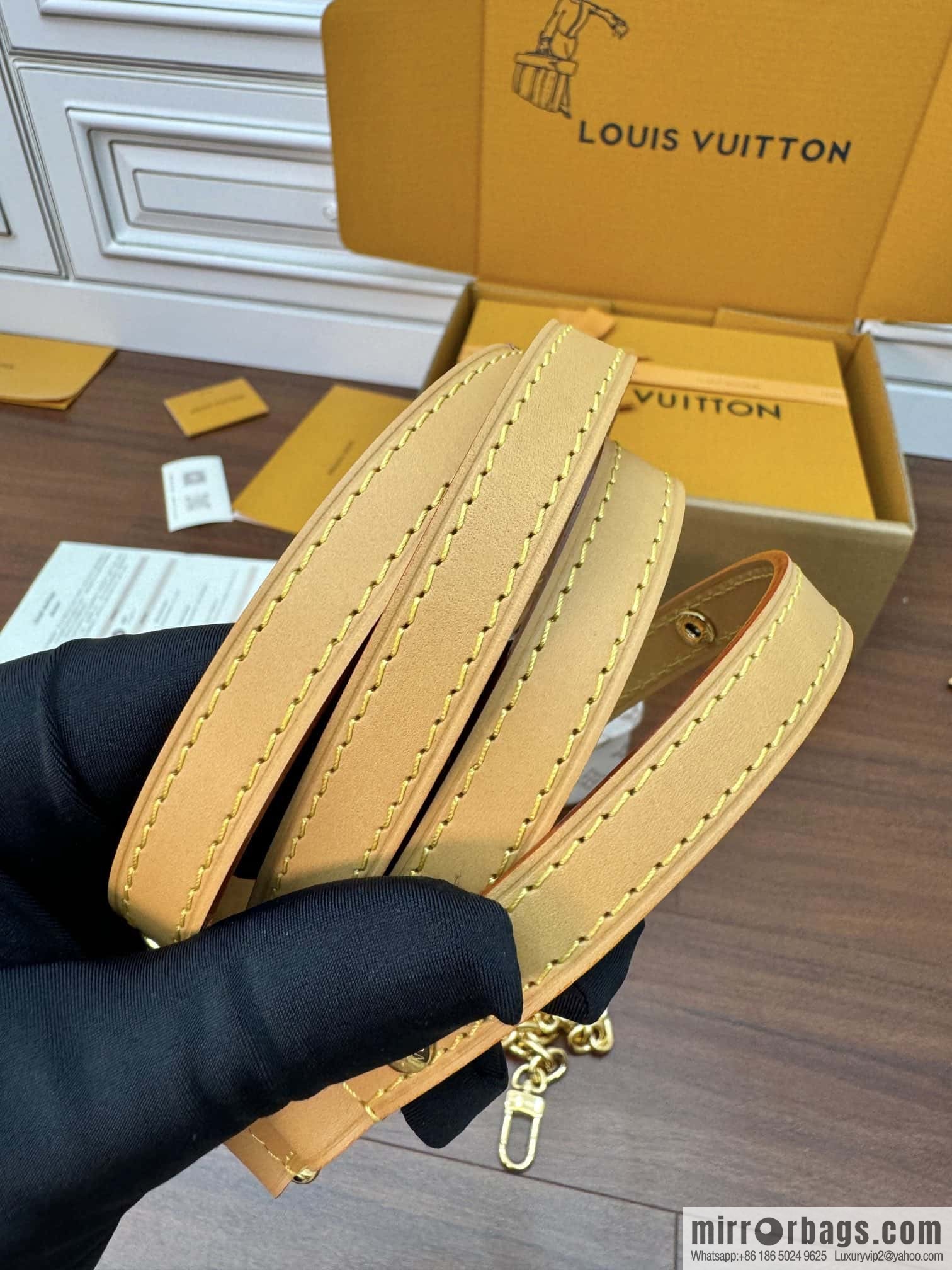 LV M46914 POCHETTE MÉTIS EAST WEST handbag