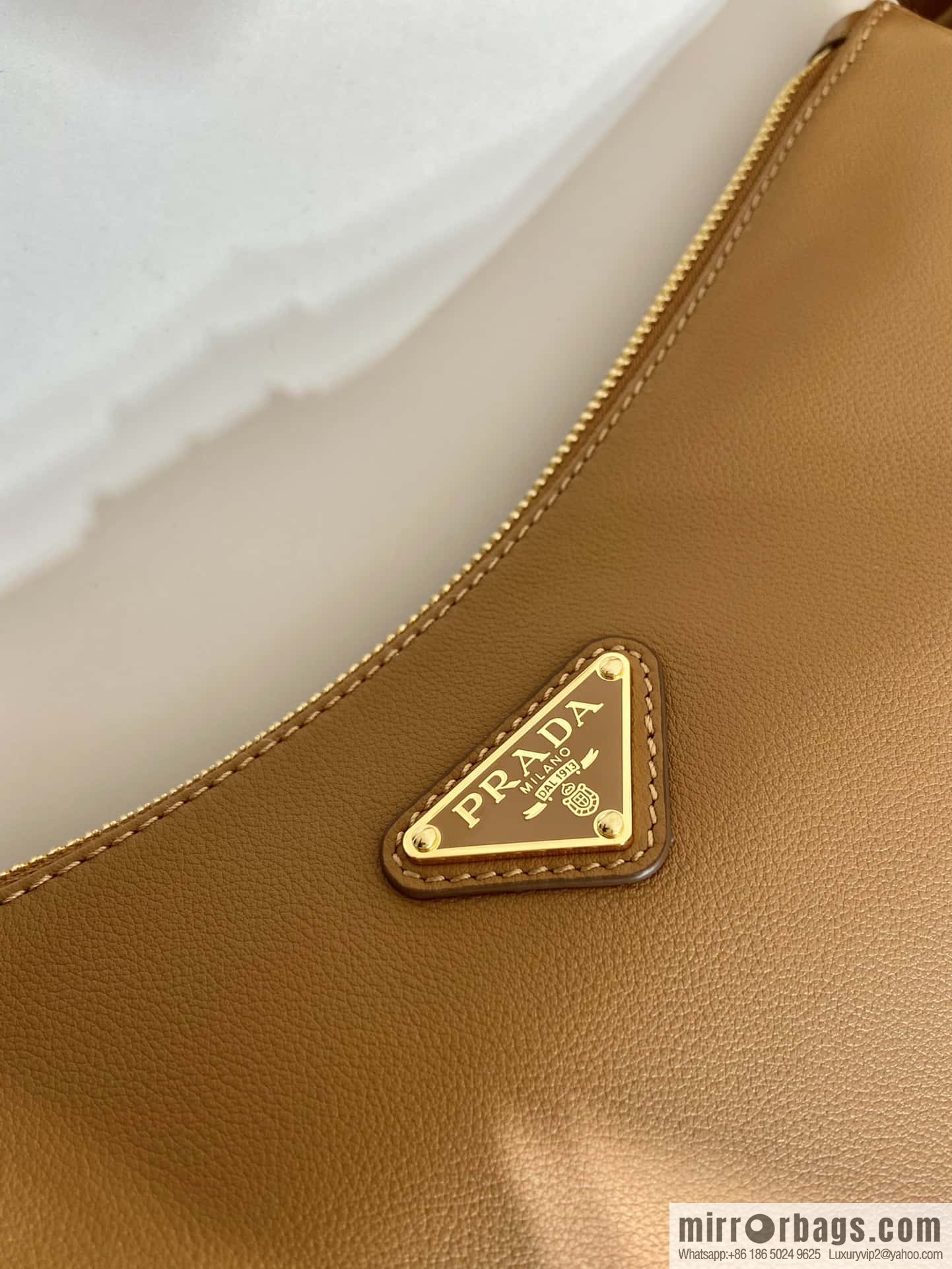 PRADA 🎉 new Aimee armpit bag 🎉 1BC228 🎉 brown