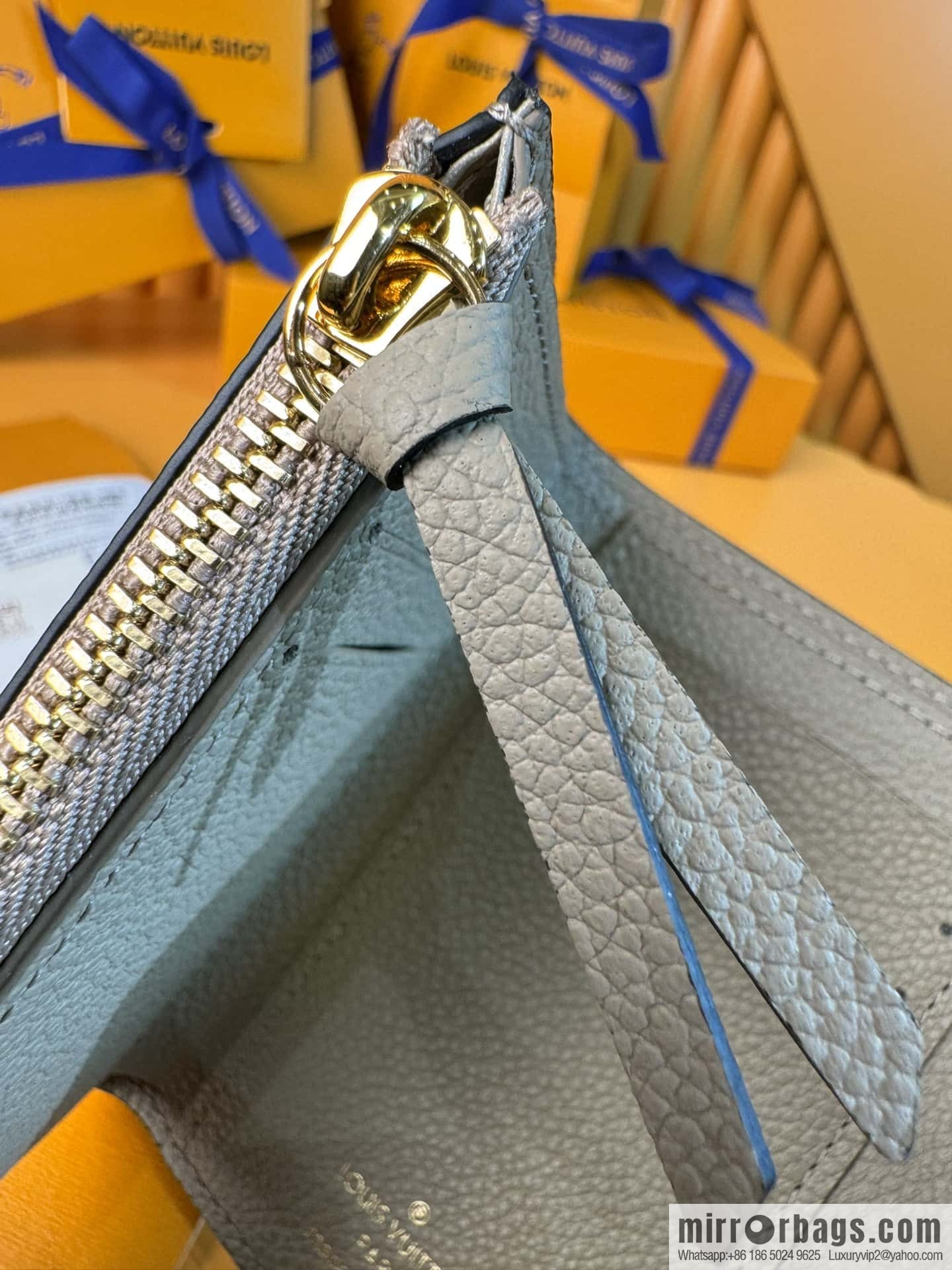 LV VICTORINE M81861 Premium