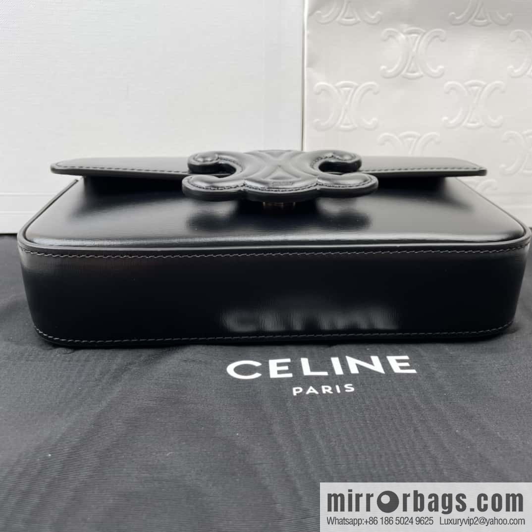 CELINE TRIOMPHE shiny cow leather (fabric) chain strap shoulder backpack 199243 black
