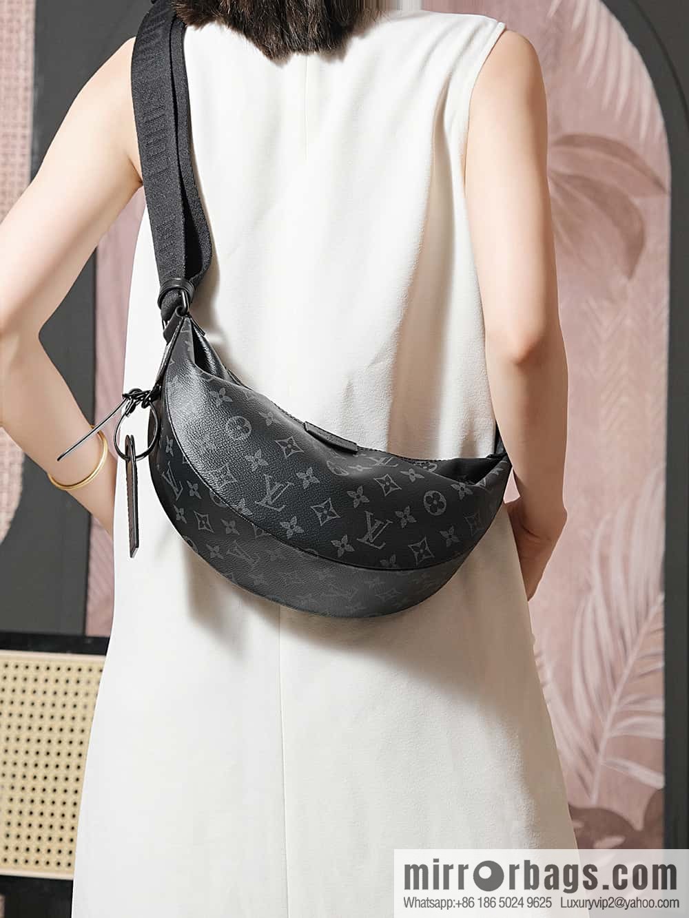 LV M47158 HAMAC small handbag
