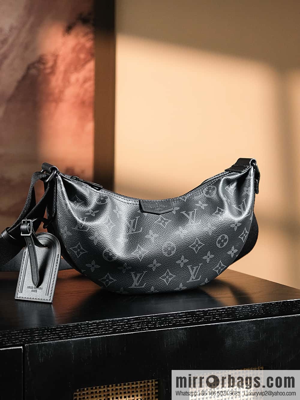 LV M47158 HAMAC small handbag