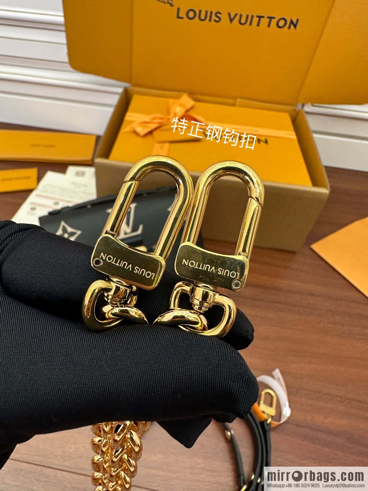 LV M46596 POCHETTE MÉTIS EAST WEST handbag