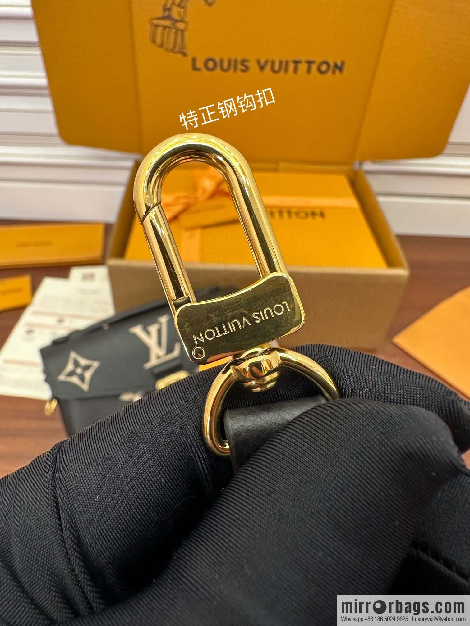 LV M46596 POCHETTE MÉTIS EAST WEST handbag