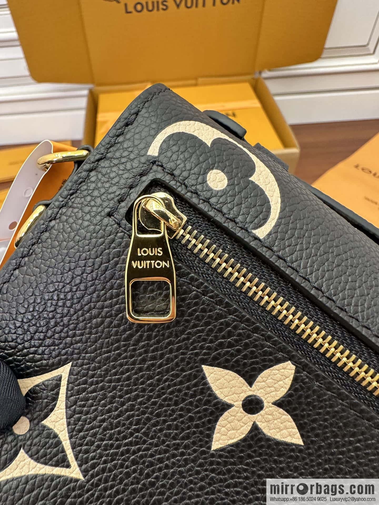 LV M46596 POCHETTE MÉTIS EAST WEST handbag