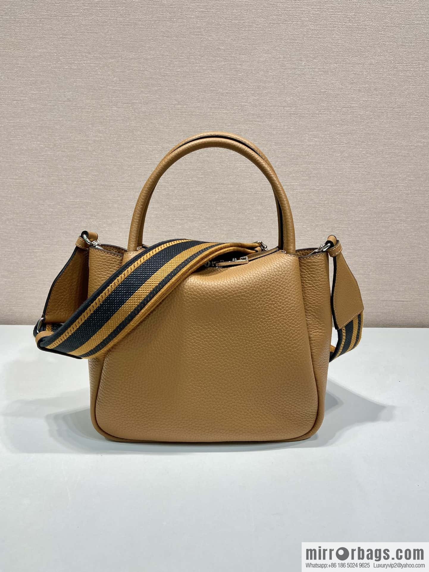 PRADA 🎉 new double shoulder strap 🎉 1BC145 double shoulder strap 🎉 small