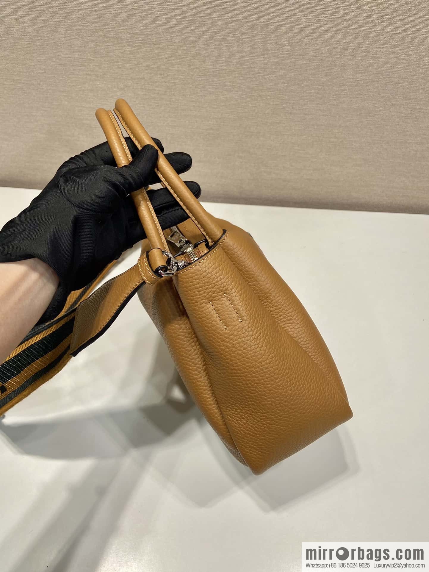 PRADA 🎉 new double shoulder strap 🎉 1BC145 double shoulder strap 🎉 small