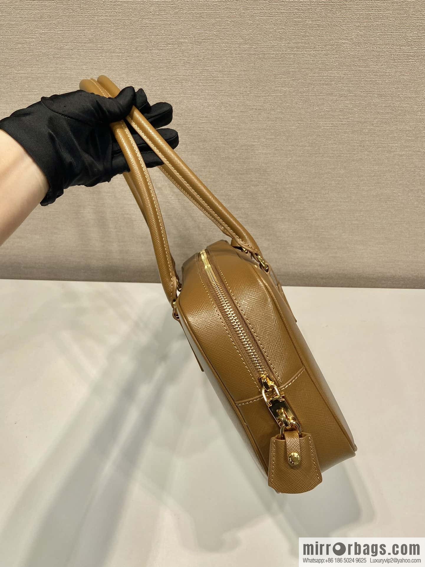 PRADA 🎉 new long handle medieval bag 🎉 1BA428 new 🎉 brown